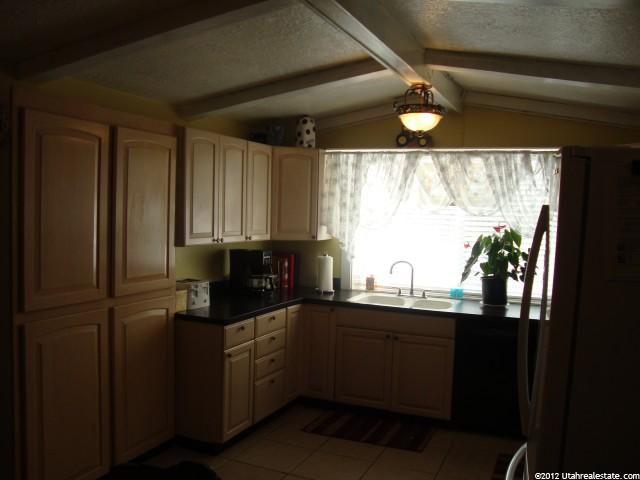 724 W 17th St, Ogden, UT 84404 — photo 3