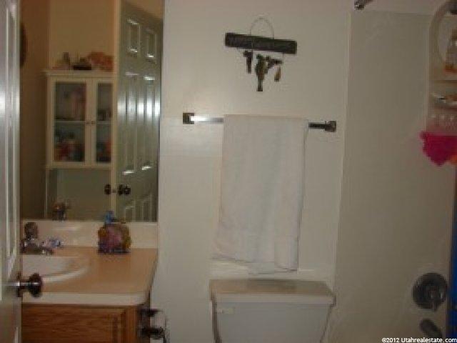 31 E 2450 S, Clearfield, UT 84015 — photo 8