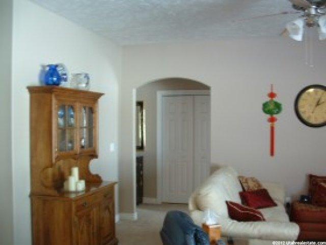 686 Escalante Dr, Vernal, UT 84078 — photo 4