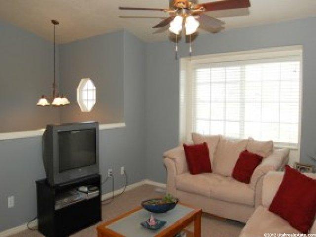 833 W 1350 N, Clinton, UT 84015 — photo 3