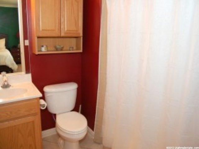833 W 1350 N, Clinton, UT 84015 — photo 5