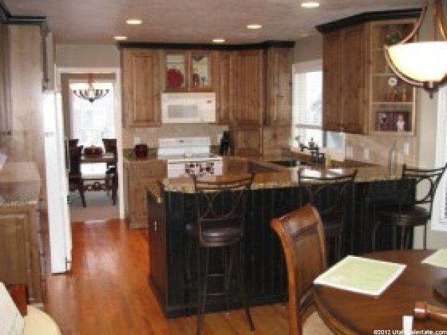 9228 S Falcon Way E, Sandy, UT 84093 — photo 3
