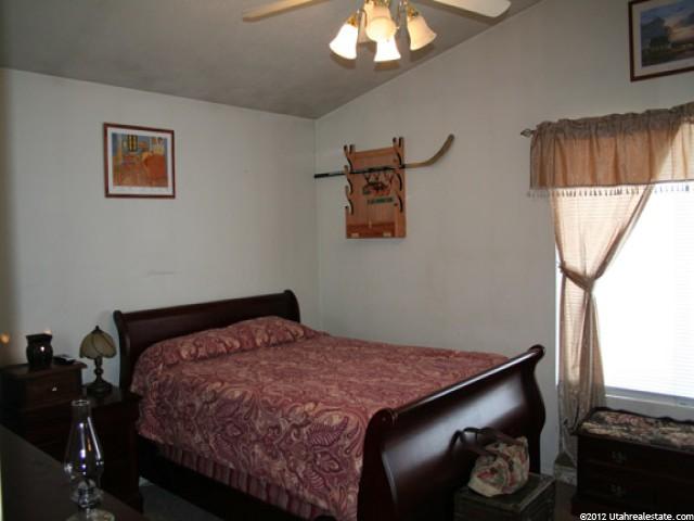 8732 Soapberry Dr, Magna, UT 84044 — photo 6