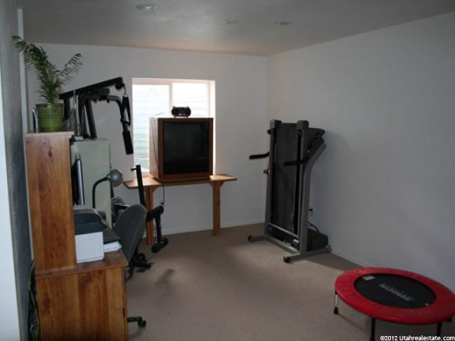 8732 Soapberry Dr, Magna, UT 84044 — photo 7