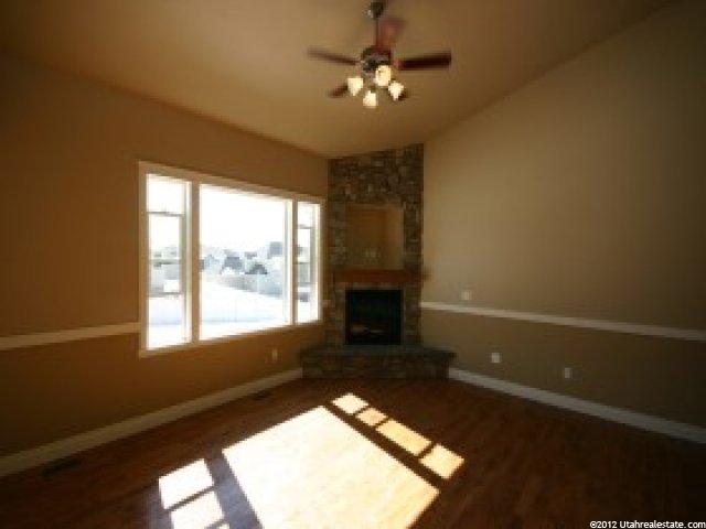 530 E 450 N, Hyde Park, UT 84318 — photo 2