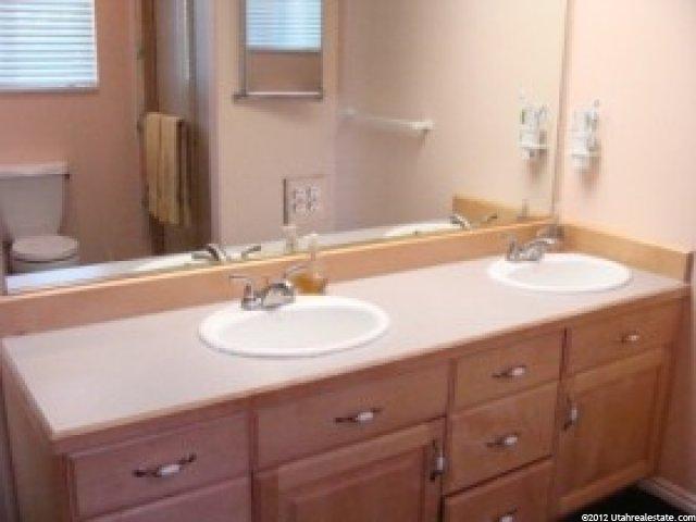 1944 Hill St, Kaysville, UT 84037 — photo 5