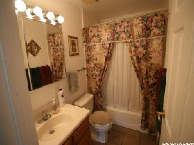 390 W 2400 S, Perry, UT 84302 — photo 5