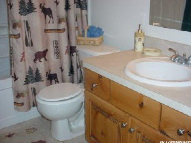 7422 Shay Ln, South Weber, UT 84405 — photo 10