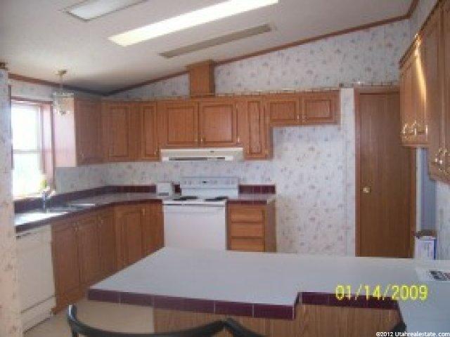 1411 E 6200 S, Vernal, UT 84078 — photo 2