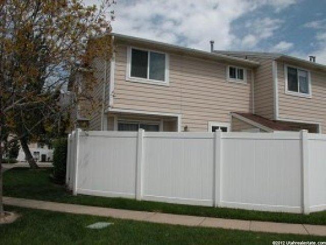 675 W 1950 N, Centerville, UT 84014 — photo 2