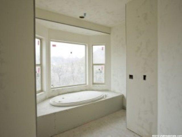 2891 N Hobbs Creek Dr E, Layton, UT 84040 — photo 11