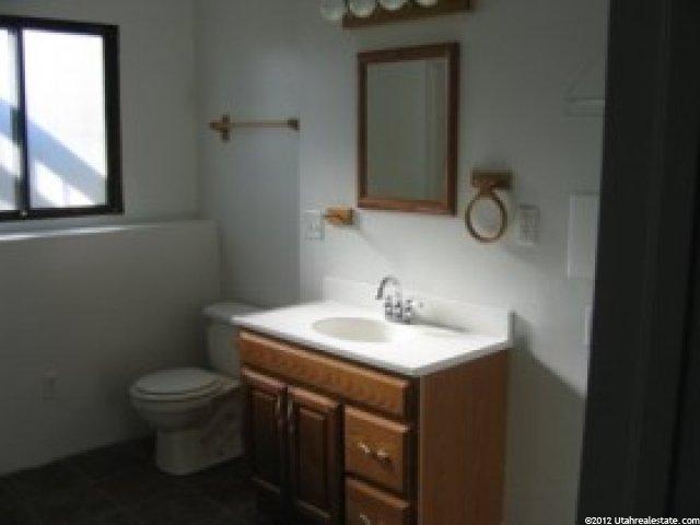 196 N 500 W, Clearfield, UT 84015 — photo 5