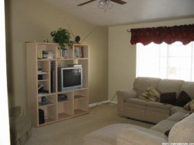 2477 W 1850 N, Clinton, UT 84015 — photo 2