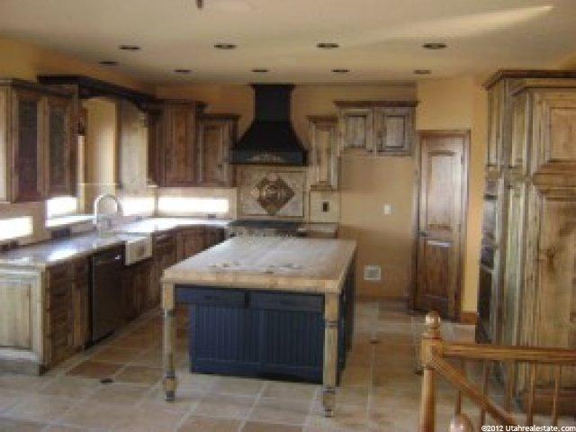 660 E Eagle Ridge Dr, North Salt Lake, UT 84054 — photo 3