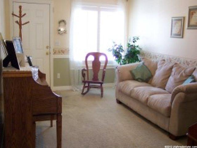 628 E Clearwater Dr, Layton, UT 84041 — photo 3