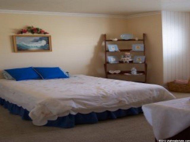 628 E Clearwater Dr, Layton, UT 84041 — photo 10