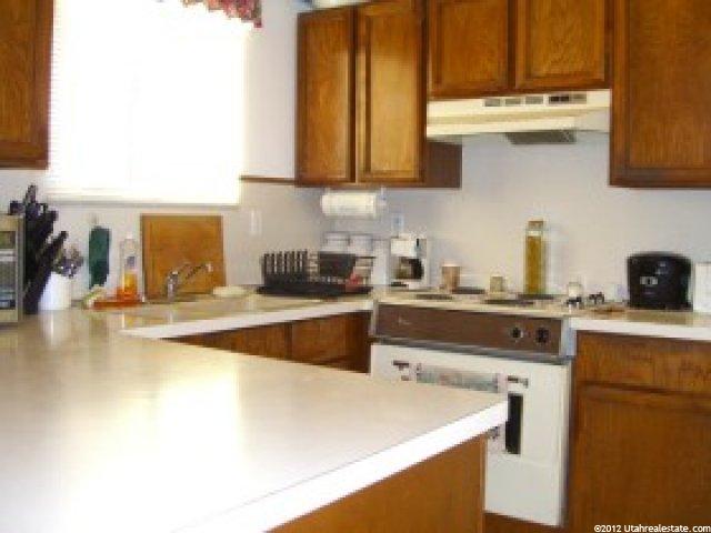 5077 S 2800 W, Roy, UT 84067 — photo 3