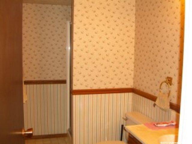 5077 S 2800 W, Roy, UT 84067 — photo 8