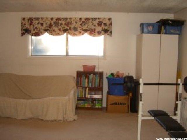 5077 S 2800 W, Roy, UT 84067 — photo 10