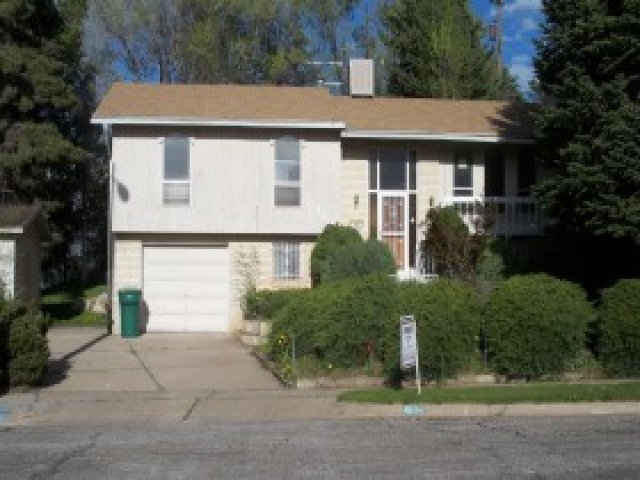 4604 S 2325 W, Roy, UT 84067 — photo 2