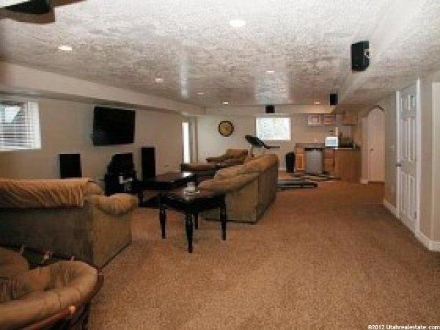 378 N 3200 W, Layton, UT 84041 — photo 5