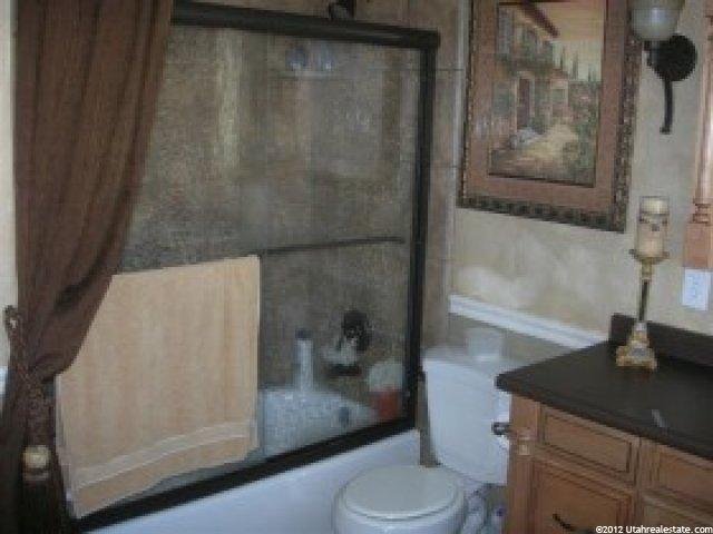 1362 N 675 W, West Bountiful, UT 84087 — photo 8