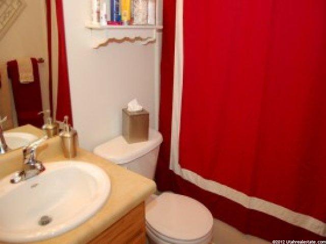1474 N 2340 W, Clinton, UT 84015 — photo 7