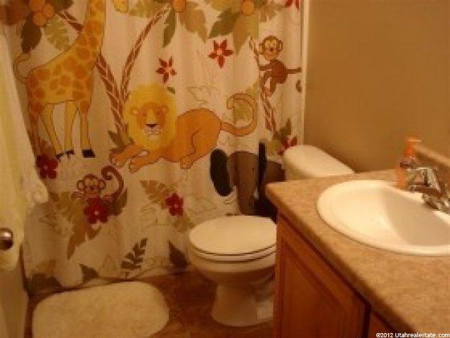 157 E 450 N, Providence, UT 84332 — photo 7