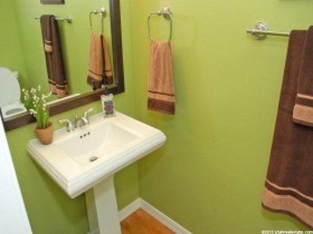 729 E Timbercraft Ln, Midvale, UT 84047 — photo 5