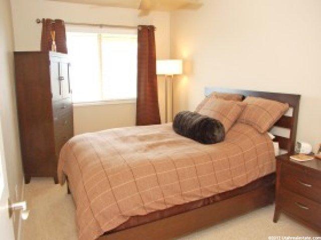 729 E Timbercraft Ln, Midvale, UT 84047 — photo 9
