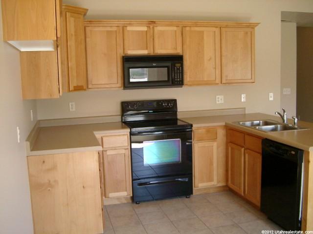 7154 S 420 E, Midvale, UT 84047 — photo 12