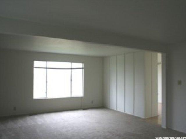 692 S 100 E, Farmington, UT 84025 — photo 4