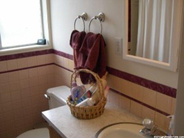 524 E 400 S, Clearfield, UT 84015 — photo 8