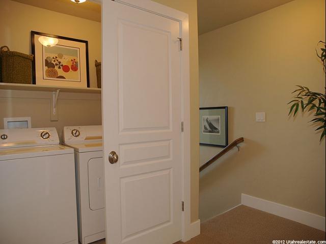 122 N 360 W, Centerville, UT 84014 — photo 10
