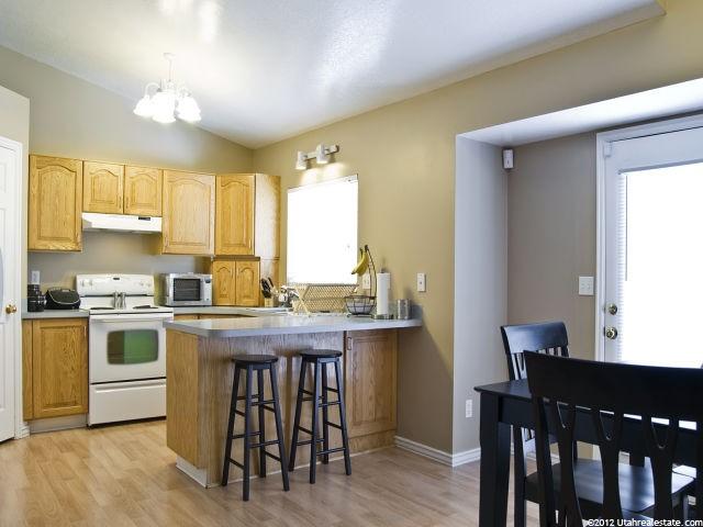 1703 N 1220 W, Clinton, UT 84015 — photo 3