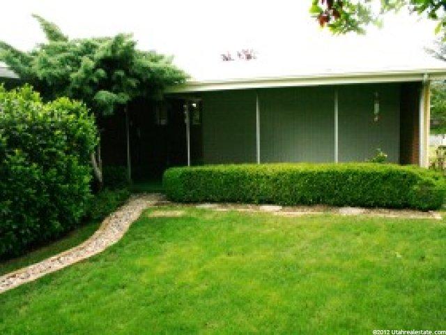 690 E Center St, Bountiful, UT 84010 — photo 3