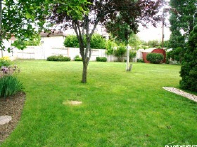 690 E Center St, Bountiful, UT 84010 — photo 4