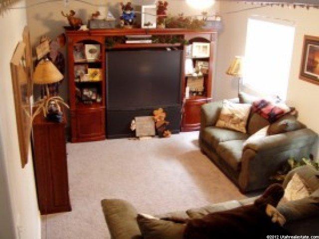 115 W 1875 N, North Ogden, UT 84414 — photo 3