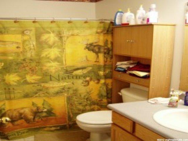 115 W 1875 N, North Ogden, UT 84414 — photo 6