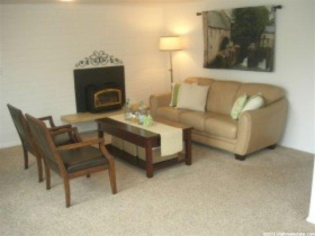 2 E Wicker Ln, Bountiful, UT 84010 — photo 2