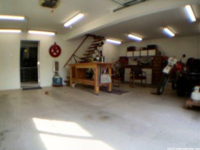 930 Almond Cir, Bloomington, UT 84790 — photo 8