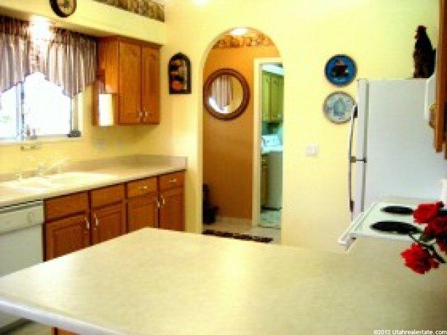 646 N 2450 E #13, St. George, UT 84790 — photo 3