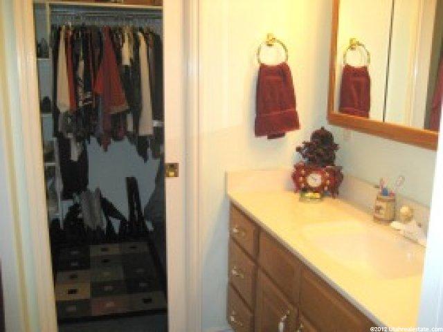 646 N 2450 E #13, St. George, UT 84790 — photo 9