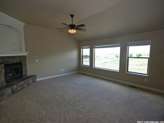 493 E 410 N, Hyde Park, UT 84318 — photo 6