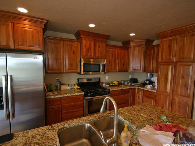 493 E 410 N, Hyde Park, UT 84318 — photo 7