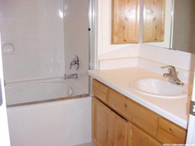 134 W 300 S, Hyde Park, UT 84318 — photo 8