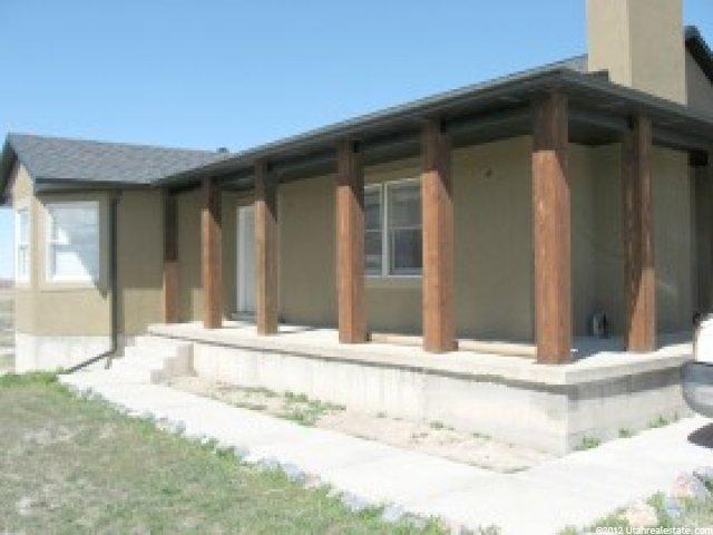 867 E Main St, Grantsville, UT 84029 — photo 2