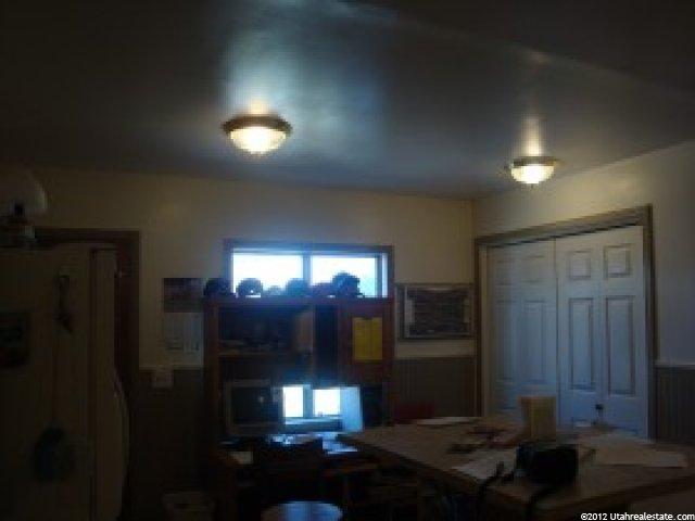 111 E 500 S, Vernal, UT 84078 — photo 2