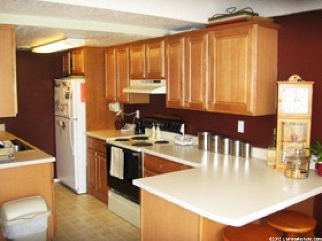 140 W 1260 S, Logan, UT 84321 — photo 3