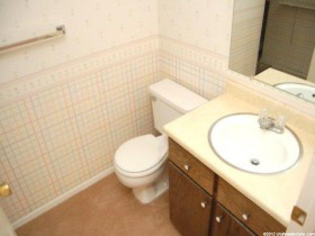 835 E 3990 S #D, Murray, UT 84107 — photo 7